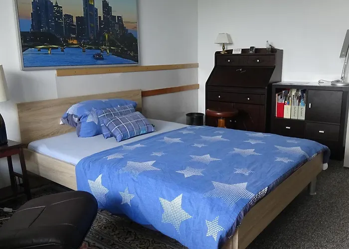 Accommodatie bij particulieren Guestroom With Wide View And Pool Near Side, 2nd Guest With Extra Bed Possible